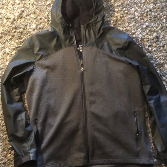 Nike jacket - Picture 1 of 4